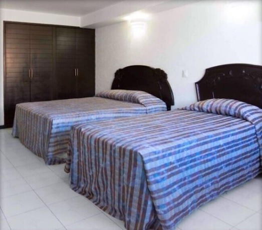 Imagen de la habitación del Hotel MonteCarlo, Jojutla. Foto 9