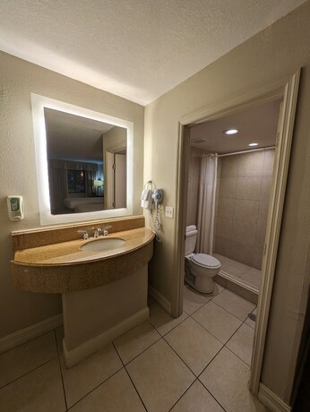 Imagen general del Hotel MonteCarlo, Kissimmee. Foto 6