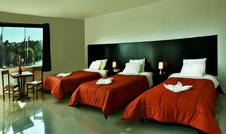 Imagen de la habitación del Hotel MonteCristoHotel. Foto 9
