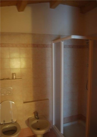 Imagen de la habitación del Hotel Montebaldina. Foto 18