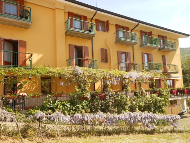 Imagen de los exteriores del Hotel Montebaldina. Foto 19