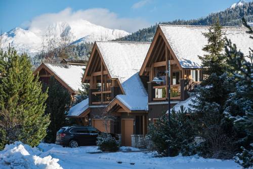 Imagen de la habitación del Hotel Montebello By Whistler Premier. Foto 13