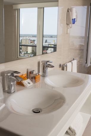 Imagen de la habitación del Hotel Montebelo Girassol Maputo. Foto 7