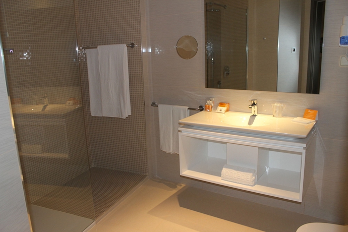 Imagen de la habitación del Hotel Montebelo Girassol Maputo. Foto 8