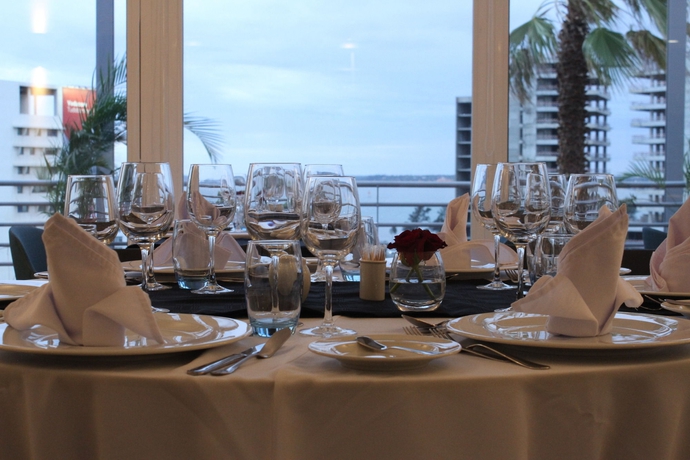 Imagen del bar/restaurante del Hotel Montebelo Girassol Maputo. Foto 6