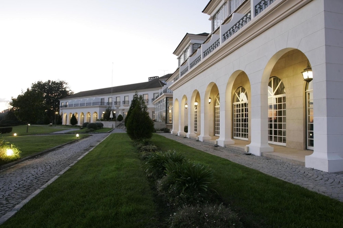 Imagen de los exteriores del Hotel Montebelo Príncipe Perfeito Viseu Garden. Foto 3