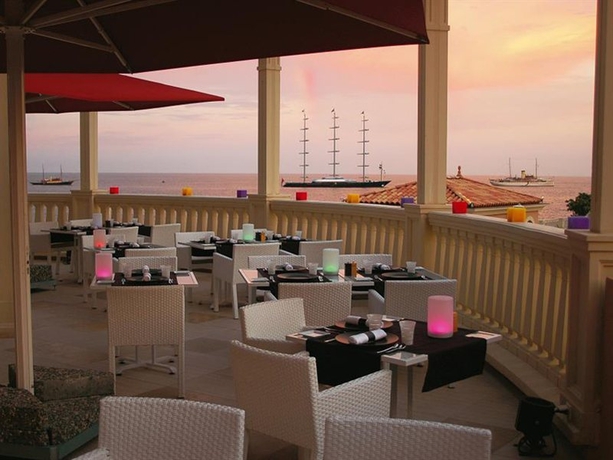 Imagen general del Hotel Monte-carlo Bay and Resort. Foto 4