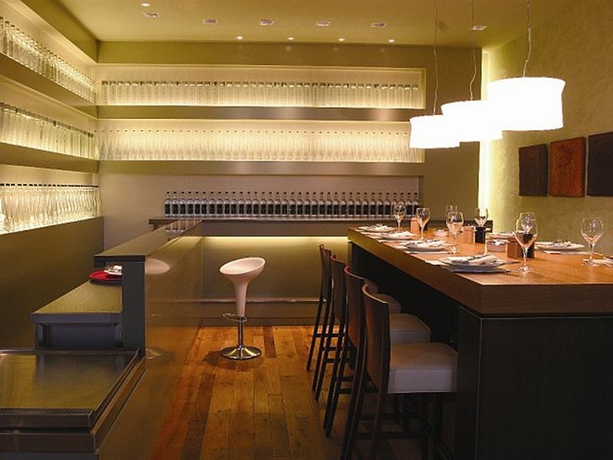 Imagen general del Hotel Monte-carlo Bay and Resort. Foto 5