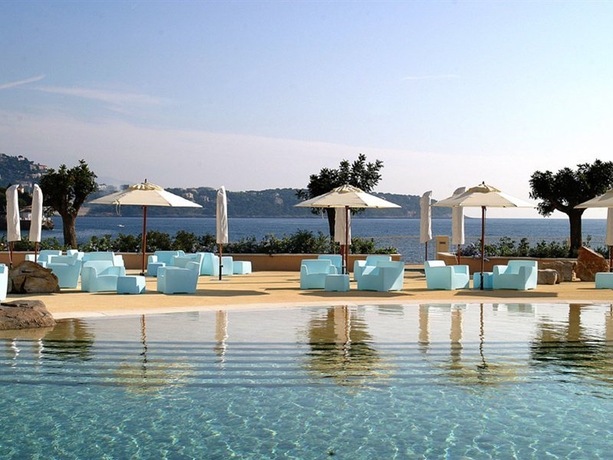 Imagen general del Hotel Monte-carlo Bay and Resort. Foto 8