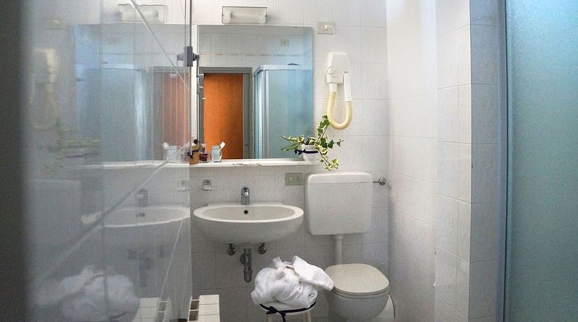 Imagen de la habitación del Hotel Montecarlo, Chianciano Terme. Foto 12