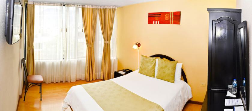 Imagen de la habitación del Hotel Montecarlo, Ibarra. Foto 14