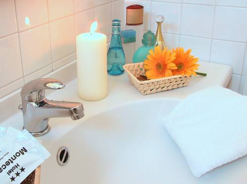 Imagen de la habitación del Hotel Montecarlo, Milano Marittima. Foto 4