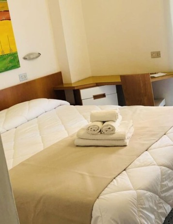 Imagen de la habitación del Hotel Montecarlo, Riccione. Foto 11