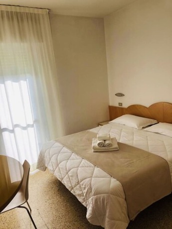 Imagen de la habitación del Hotel Montecarlo, Riccione. Foto 12