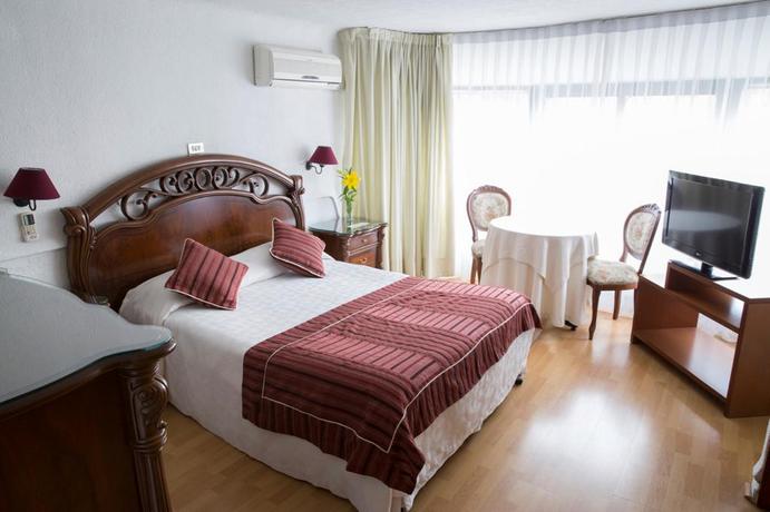 Imagen general del Hotel Montecarlo, Santiago Centro. Foto 3