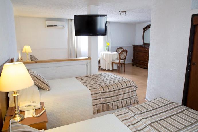 Imagen general del Hotel Montecarlo, Santiago Centro. Foto 5