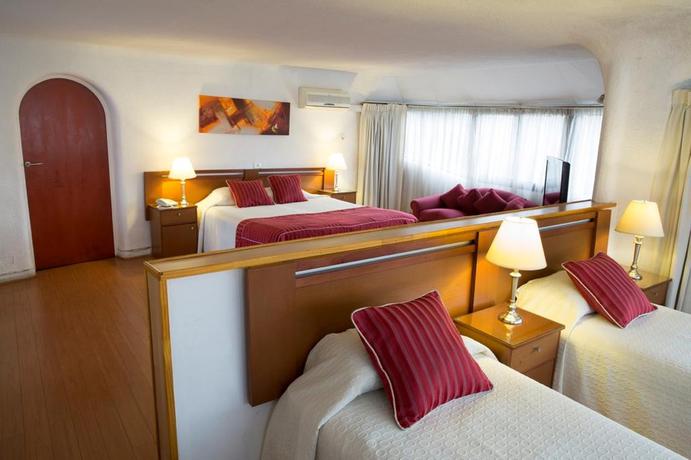 Imagen general del Hotel Montecarlo, Santiago Centro. Foto 13