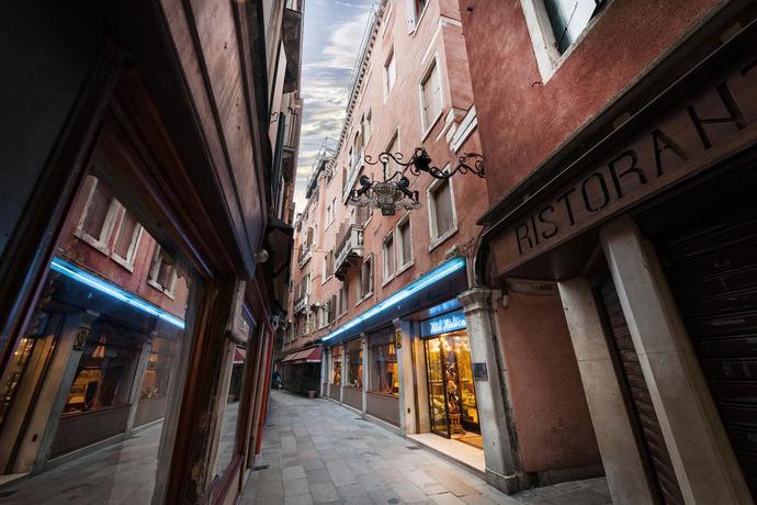 Imagen general del Hotel Montecarlo, Venecia. Foto 8