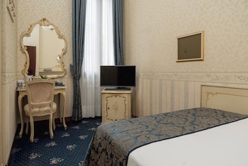 Imagen de la habitación del Hotel Montecarlo, Venecia. Foto 6