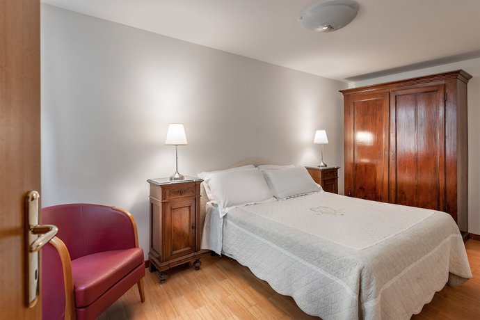 Imagen de la habitación del Hotel Montecarlo, Venecia. Foto 17