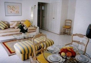 Imagen de la habitación del Hotel Montechoro Clube 99. Foto 5