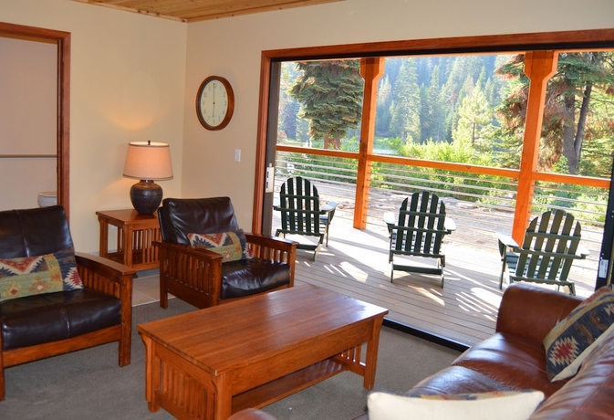 Imagen general del Hotel Montecito Sequoia Lodge. Foto 1