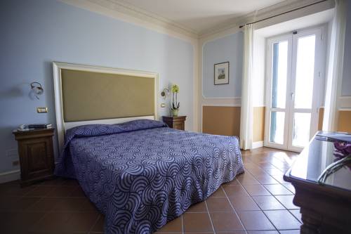 Imagen de la habitación del Hotel Monteconero. Foto 10