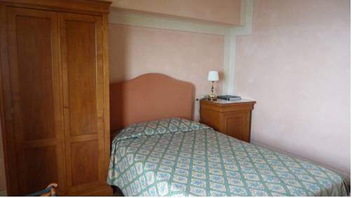 Imagen de la habitación del Hotel Monteconero. Foto 12