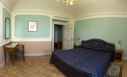 Imagen de la habitación del Hotel Monteconero. Foto 13