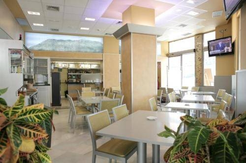 Imagen de los interiores del Hotel Montedobra. Foto 12