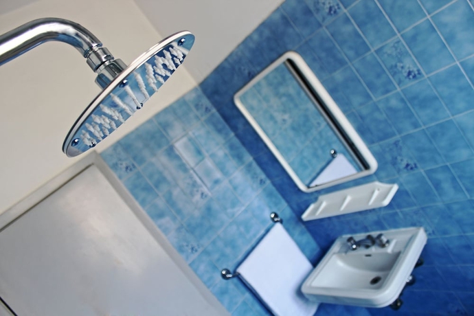 Imagen de la habitación del Hotel Montefiore. Foto 17