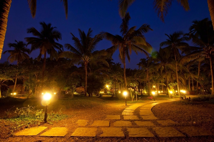 Imagen de los exteriores del Hotel Montego Bay Beach Village. Foto 10