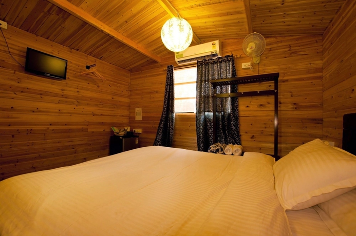 Imagen de la habitación del Hotel Montego Bay Beach Village. Foto 6