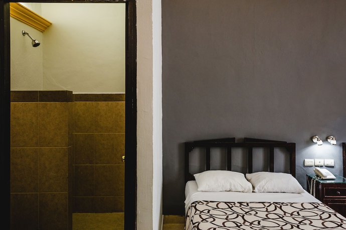 Imagen de la habitación del Hotel Montejo. Foto 11