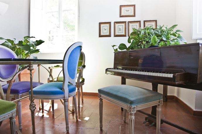 Imagen de los interiores del Hotel Montelucci Country Resort and Agriturismo Di Charme. Foto 12