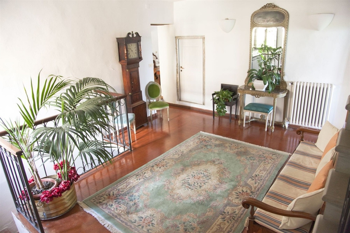 Imagen de los interiores del Hotel Montelucci Country Resort and Agriturismo Di Charme. Foto 13