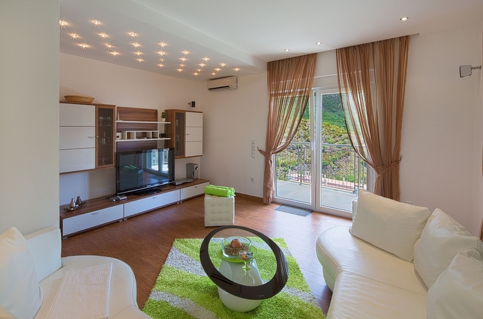 Imagen de la habitación del Hotel Montelux Apartments. Foto 3