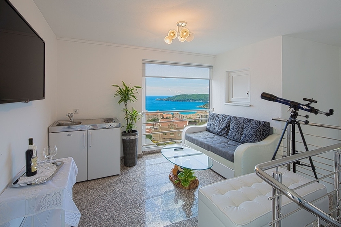 Imagen de los interiores del Hotel Montelux Apartments. Foto 16