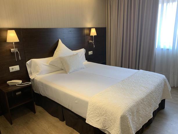 Imagen de la habitación del Hotel Montemar, Llanes. Foto 6