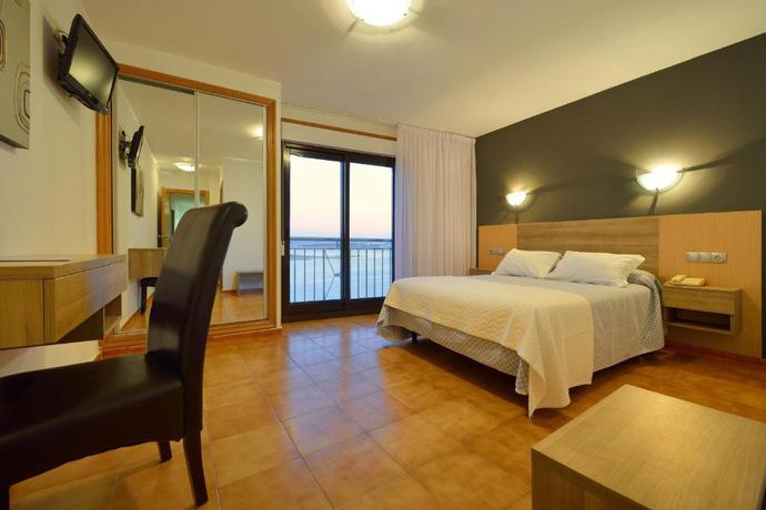 Imagen de la habitación del Hotel Montemar, O Grove. Foto 7