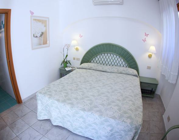 Imagen de la habitación del Hotel Montemerlo, Campo nell'Elba. Foto 3