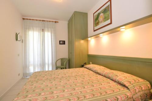 Imagen de la habitación del Hotel Montemerlo, Fetovaia. Foto 8
