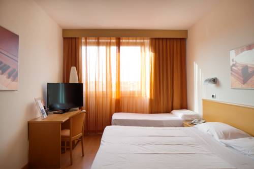 Imagen de la habitación del Hotel Montemezzi. Foto 2