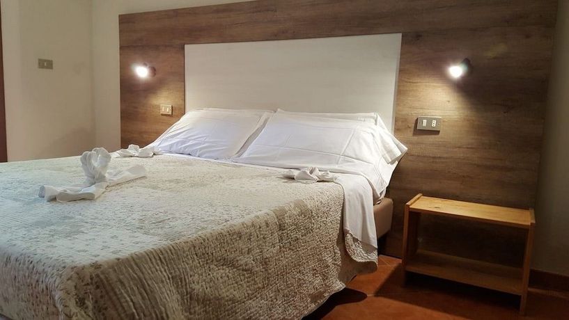 Imagen de la habitación del Hotel Montemorello. Foto 9