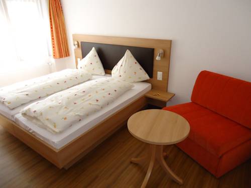 Imagen de la habitación del Hotel Monte-moro. Foto 16