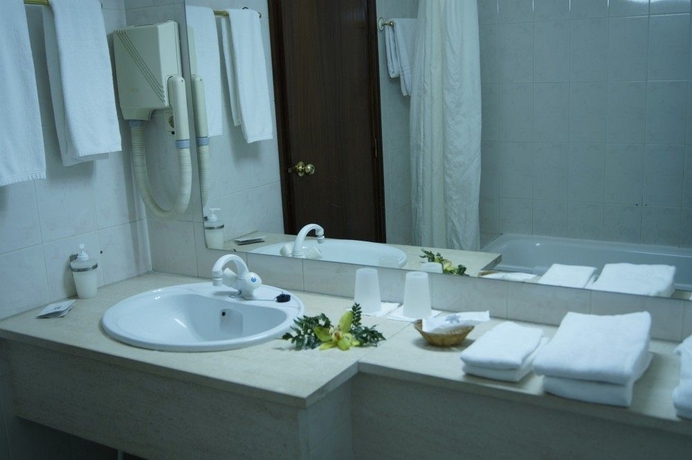 Imagen de la habitación del Hotel Montemuro. Foto 4