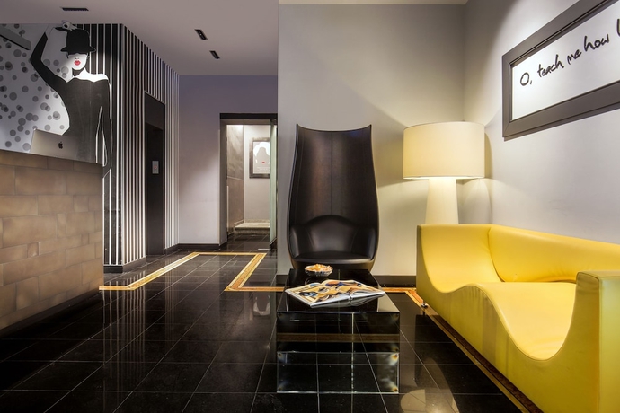 Imagen de los interiores del Hotel Montenapoleone Suites. Foto 18