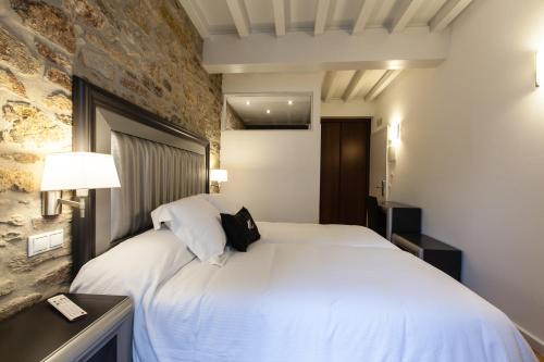 Imagen de la habitación del Hotel Montenegro, Santiago de Compostela. Foto 3