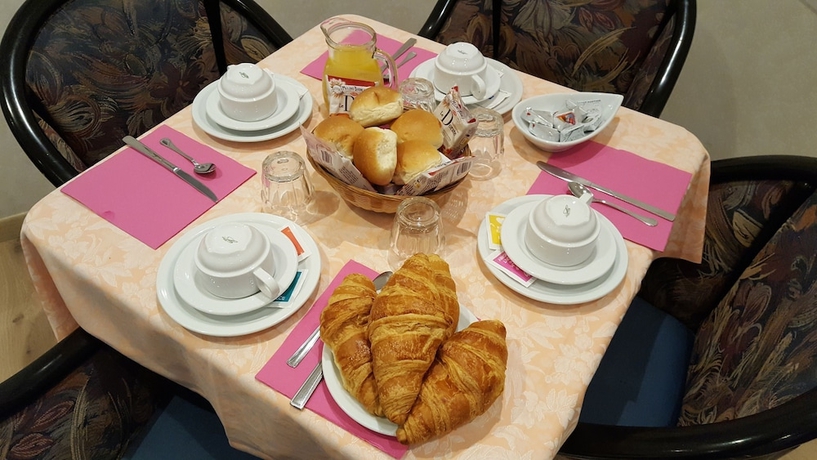 Imagen del bar/restaurante del Hotel Montepiana. Foto 4