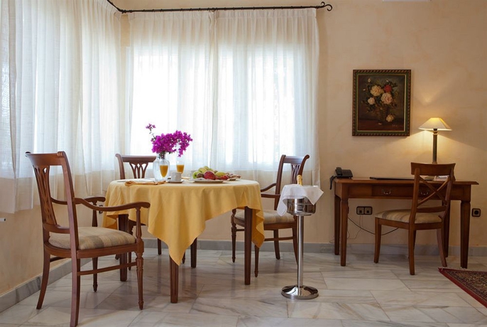 Imagen de la habitación del Hotel Montepiedra. Foto 8